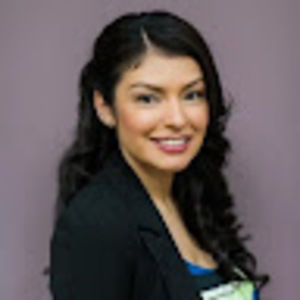 Meet your Posher, Casandra